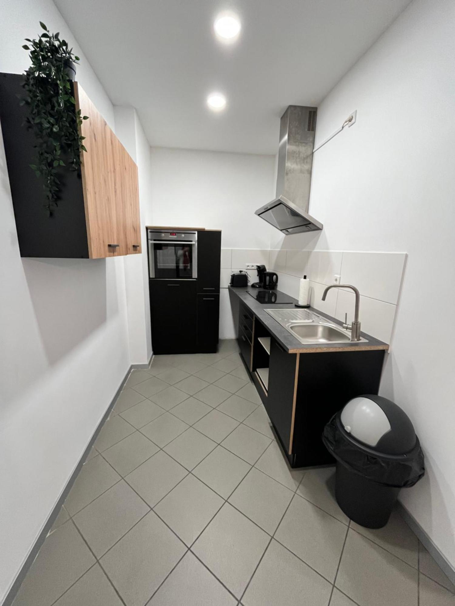Apartment Central 10D 55Qm Wi-Fi Free Parking Calm Back House Dortmund Exterior photo