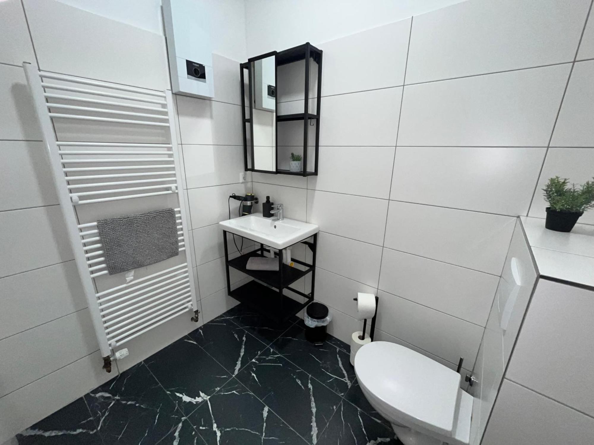 Apartment Central 10D 55Qm Wi-Fi Free Parking Calm Back House Dortmund Exterior photo