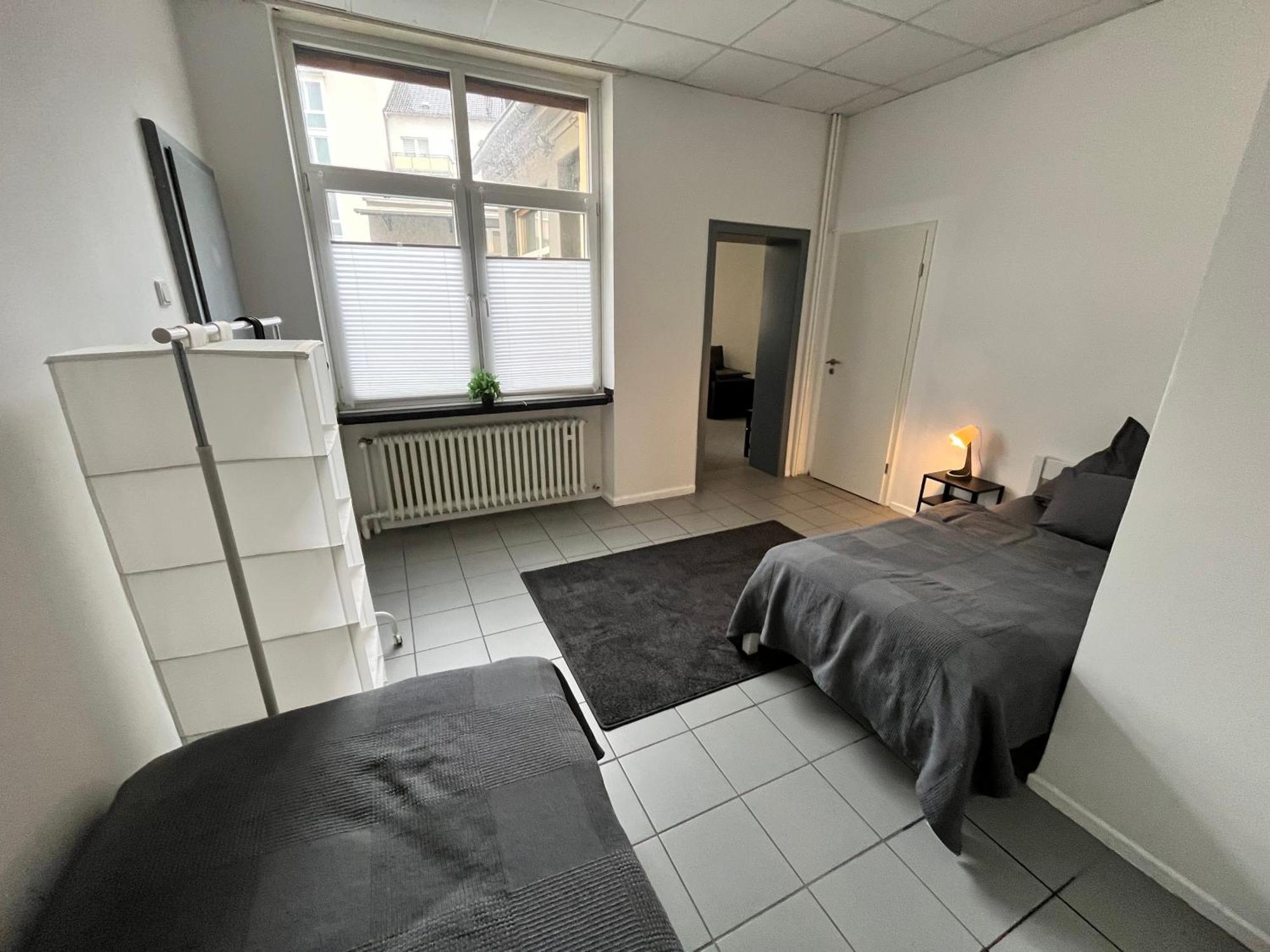 Apartment Central 10D 55Qm Wi-Fi Free Parking Calm Back House Dortmund Exterior photo